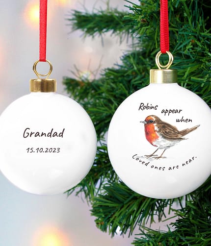 Personalised Robins Appear Bauble - ItJustGotPersonal.co.uk
