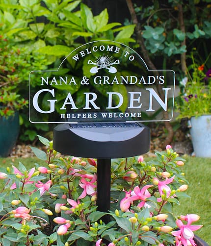 Personalised Garden Sign Outdoor Solar Light - ItJustGotPersonal.co.uk