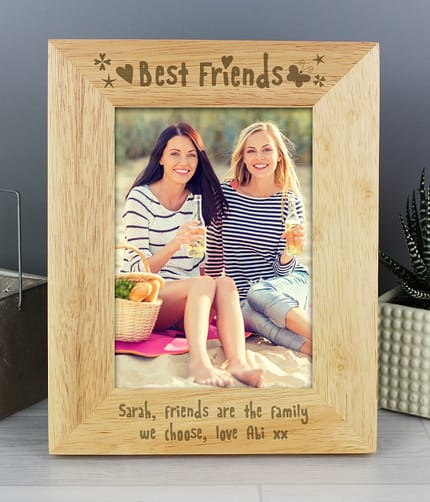 Personalised Best Friends 5x7 Wooden Photo Frame - ItJustGotPersonal.co.uk