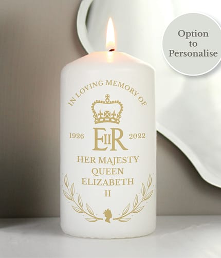 Personalised Queens Commemorative Wreath Pillar Candle - ItJustGotPersonal.co.uk