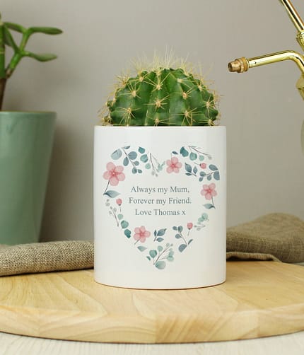 Personalised Floral Heart Ceramic Storage Pot - ItJustGotPersonal.co.uk