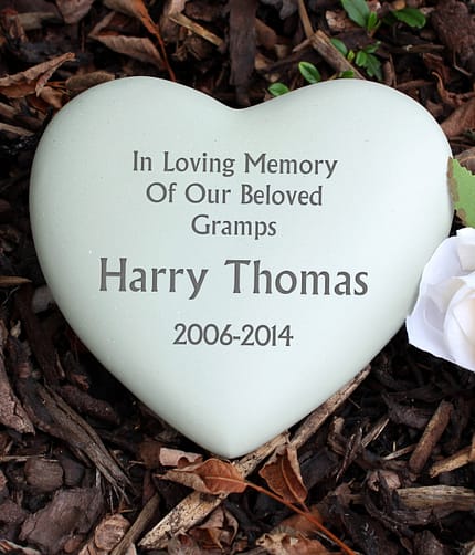 Personalised Heart Memorial - ItJustGotPersonal.co.uk
