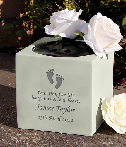 Personalised Footprints Memorial Vase - ItJustGotPersonal.co.uk