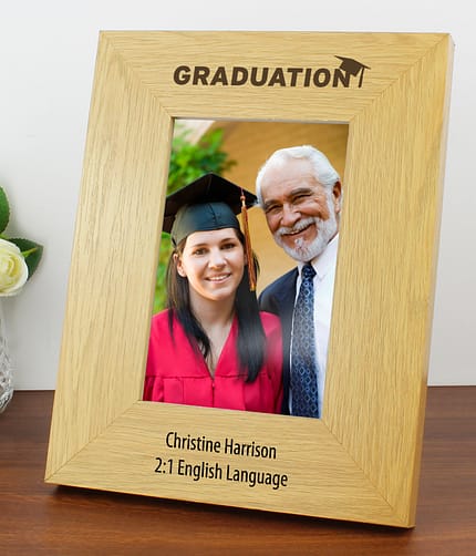 Personalised Graduation 6x4 Oak Finish Photo Frame - ItJustGotPersonal.co.uk
