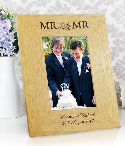 Personalised Oak Finish 6x4 Mr & Mr Photo Frame - ItJustGotPersonal.co.uk