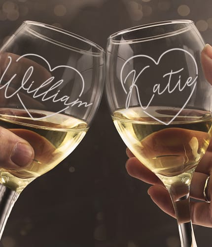 Personalised Heart Name Wine Glass Set - ItJustGotPersonal.co.uk